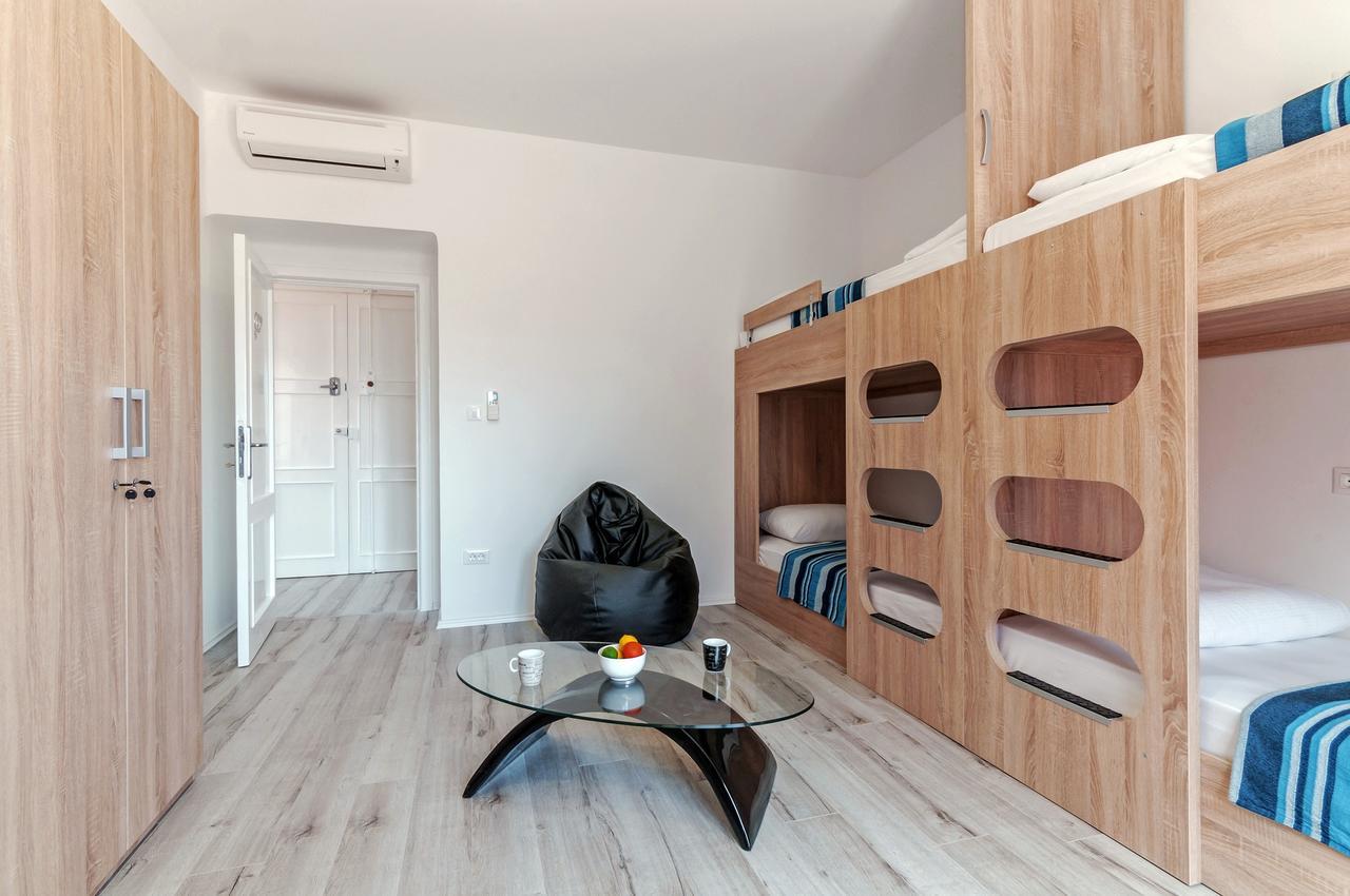 Sky Hostel Ζαντάρ Εξωτερικό φωτογραφία